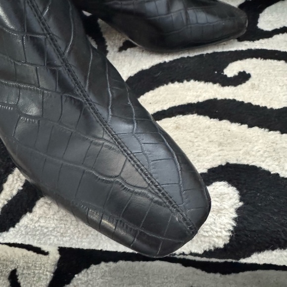 HM croc booties - Picture 4 of 6